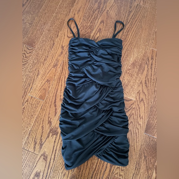 Black mini H and M dress - Picture 1 of 11
